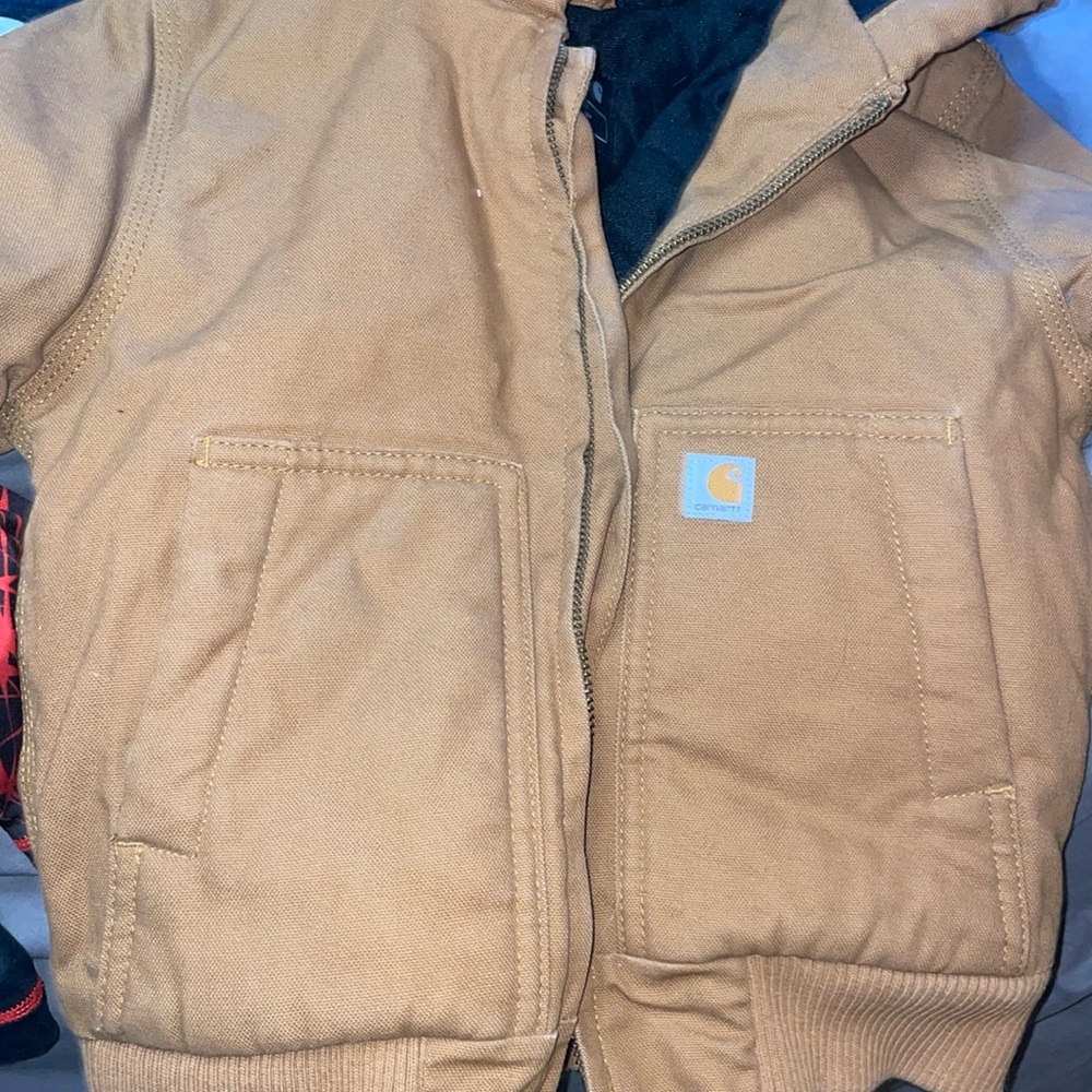 4 t carhartt coat